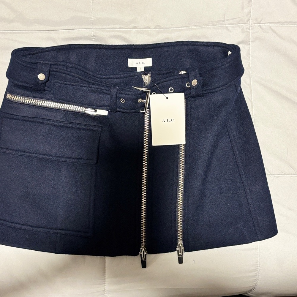 NEW A.L.C. christian skirt nave in navy